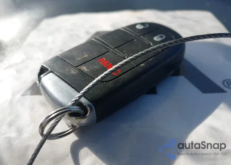 2017 Dodge Journey Crossroad z USA, uszkodzony, nr VIN 3C4PDCGB3HT605530